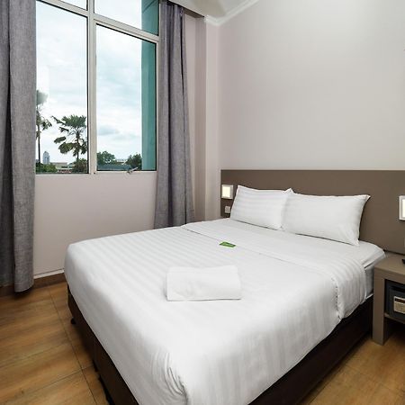 Tune Hotel - 1Borneo Kota Kinabalu Exterior photo