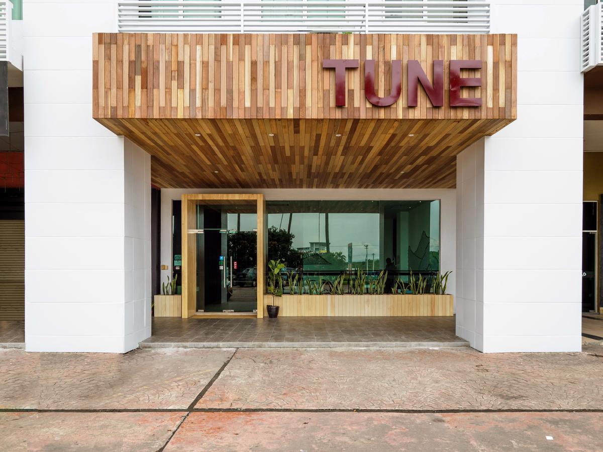 Tune Hotel - 1Borneo Kota Kinabalu Exterior photo